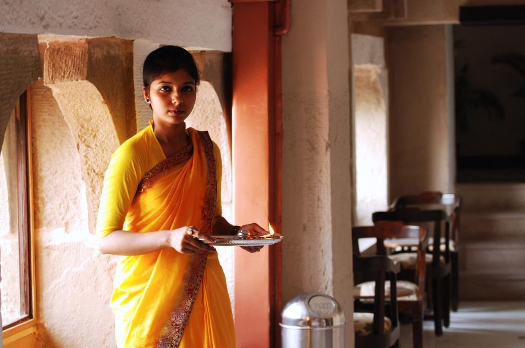 Guleria Kothi At Ganges Hotel Varanasi Ngoại thất bức ảnh