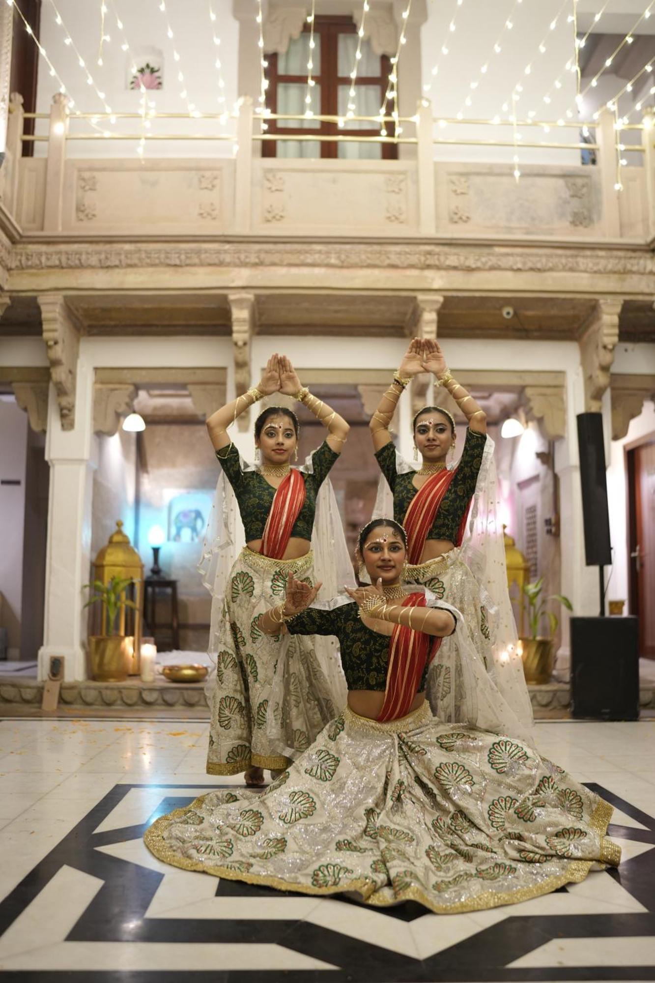 Guleria Kothi At Ganges Hotel Varanasi Ngoại thất bức ảnh