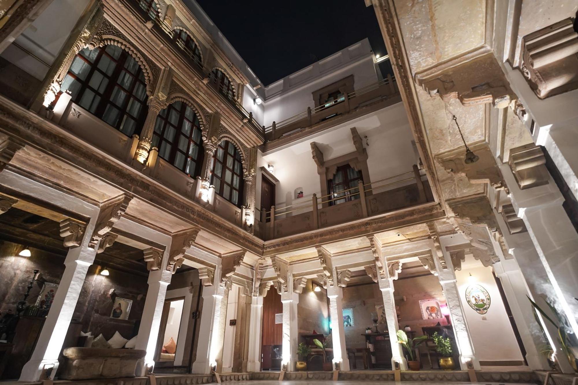Guleria Kothi At Ganges Hotel Varanasi Ngoại thất bức ảnh