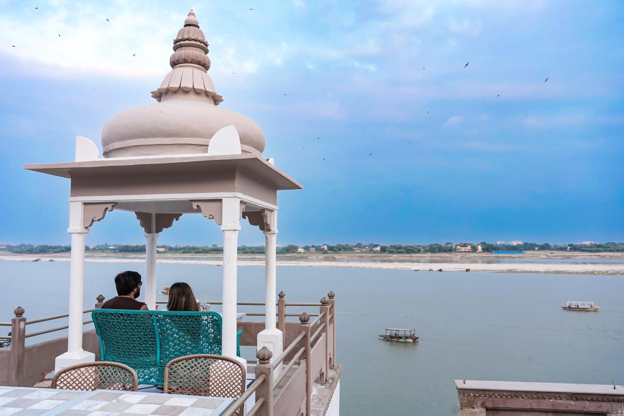 Guleria Kothi At Ganges Hotel Varanasi Ngoại thất bức ảnh