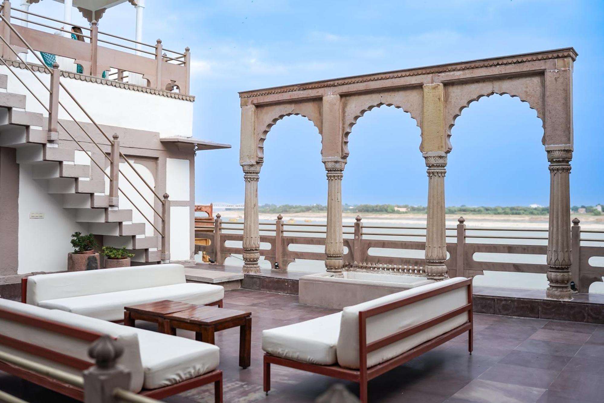 Guleria Kothi At Ganges Hotel Varanasi Ngoại thất bức ảnh